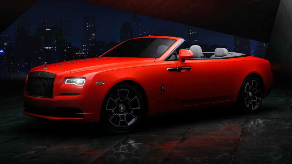Η Rolls-Royce «φωτίζει» με νέον τα μοντέλα της